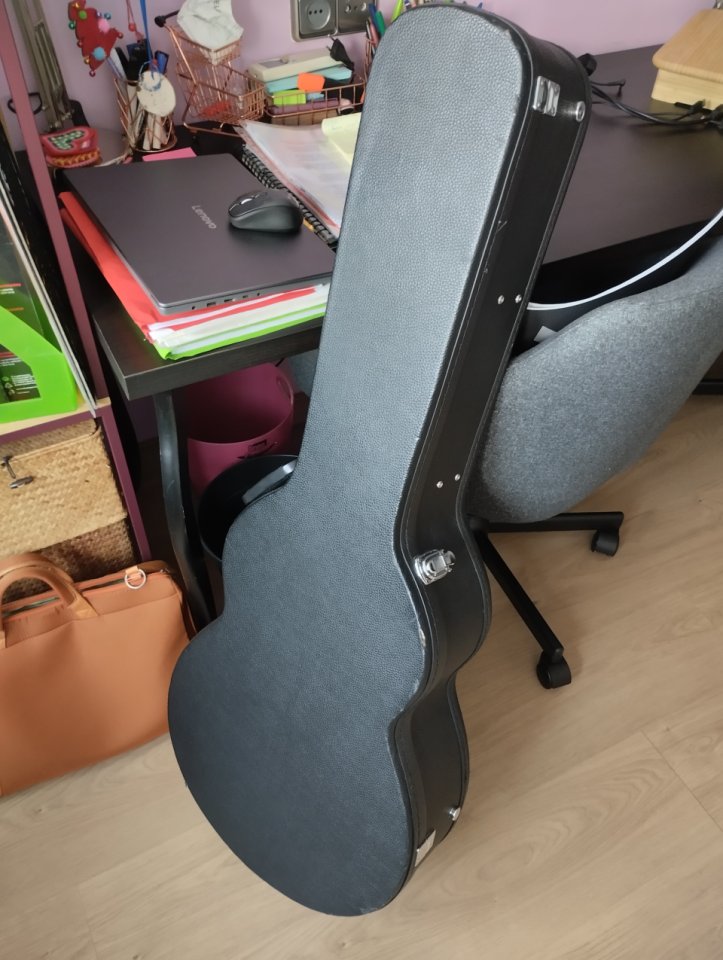 Acústica PRS AX20E de segunda mano · Foto 10 de 10 · Valencia · 400 €