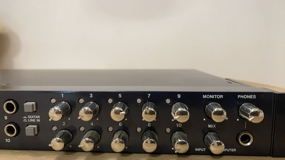 Tascam US-1641 interfaz de audio USB 16x4 rack de segunda mano · Foto 6 de 8 · Tarragona · 85 €