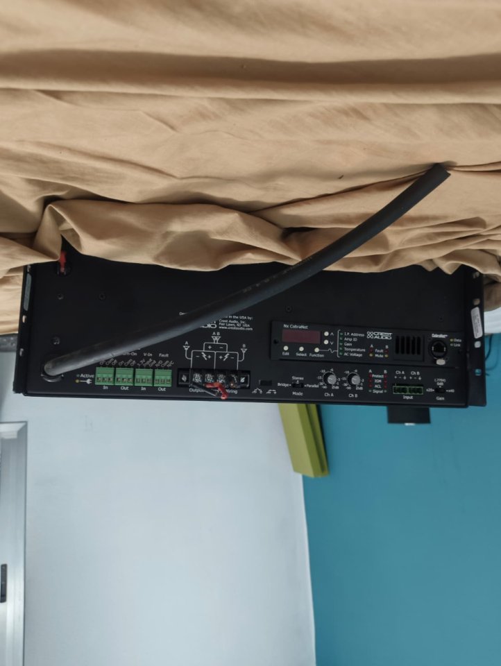 Etapa de potencia Crest Audio CKi 1200s + Módulo de red CKi Nx de segunda mano · Foto 2 de 2 · Valencia · 550 €