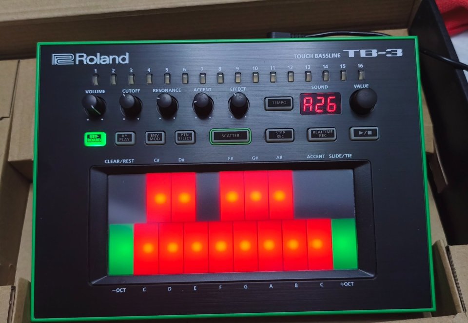 Roland TB-3 Touch Bassline Sintetizador de segunda mano · Foto 3 de 4 · Ciudad Real · 230 €