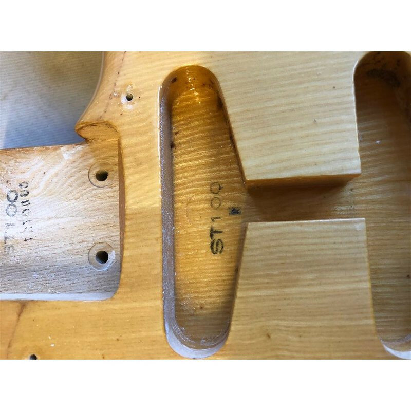 1978 Tokai Stratocaster ST-100 logo Spaguetti 7okai Japan