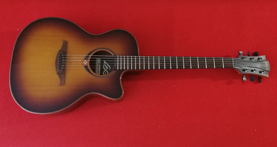 Lag Tramontane T118ASCE BRS