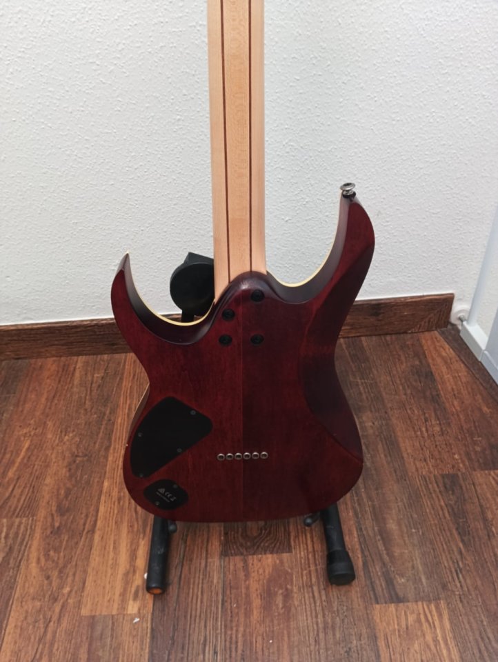 Ibanez premium RG721MSM de segunda mano · Foto 5 de 5 · Murcia · 500 €