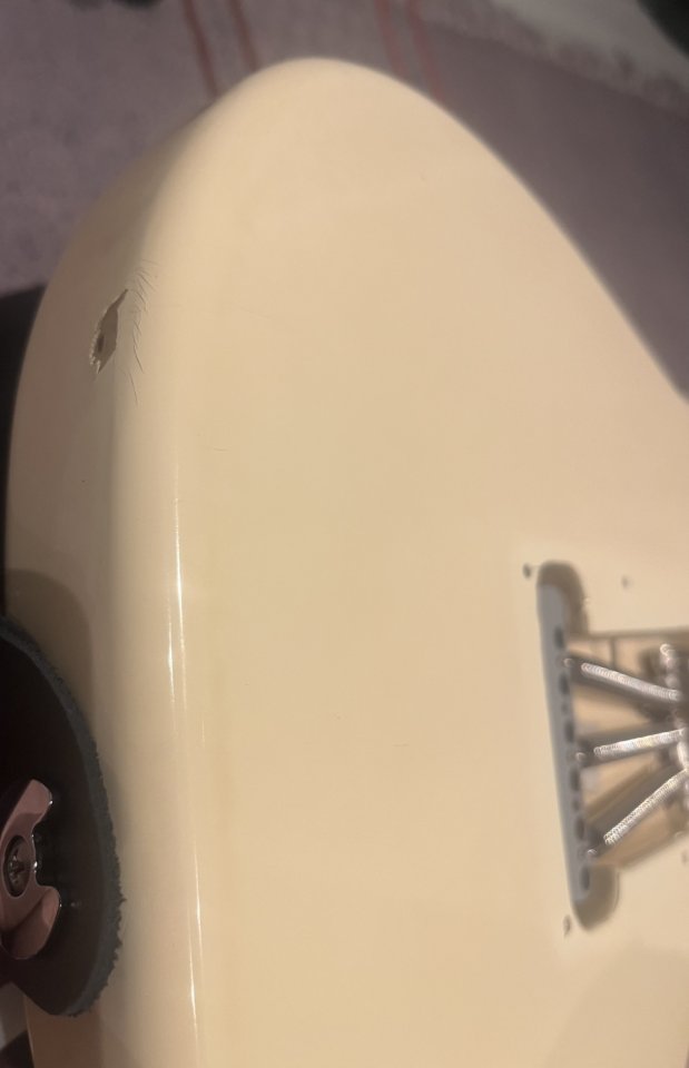 Fender Stratocaster MIM 90s mejorada de segunda mano · Foto 2 de 5 · Madrid · 650 €