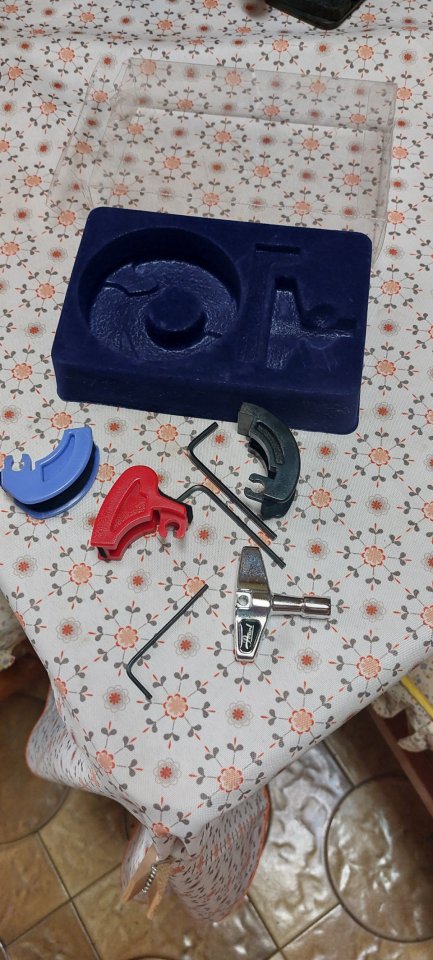 Pearl p2000c de segunda mano · Foto 3 de 4 · Burgos · 200 €