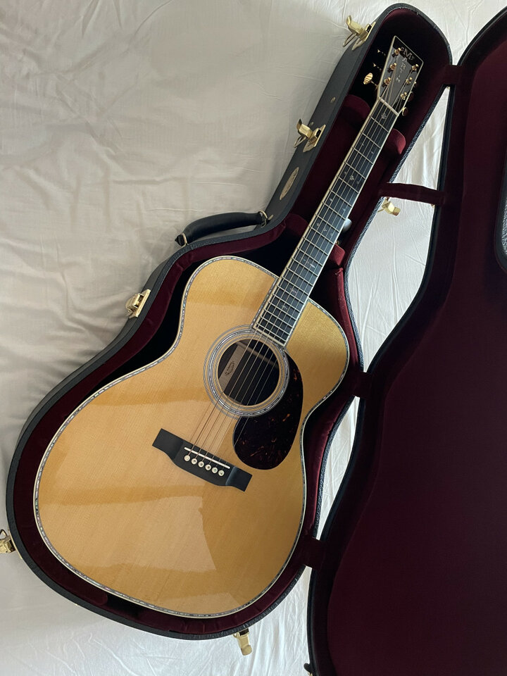 Martin 000 42 aging toner