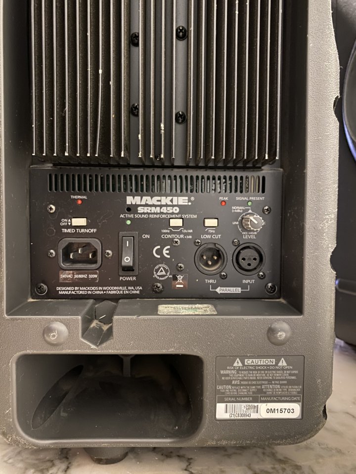 Pareja Mackie SRM450 Activas – Funcionamiento perfecto – Muy buen estado de segunda mano · Foto 6 de 8 · Madrid · 620 €