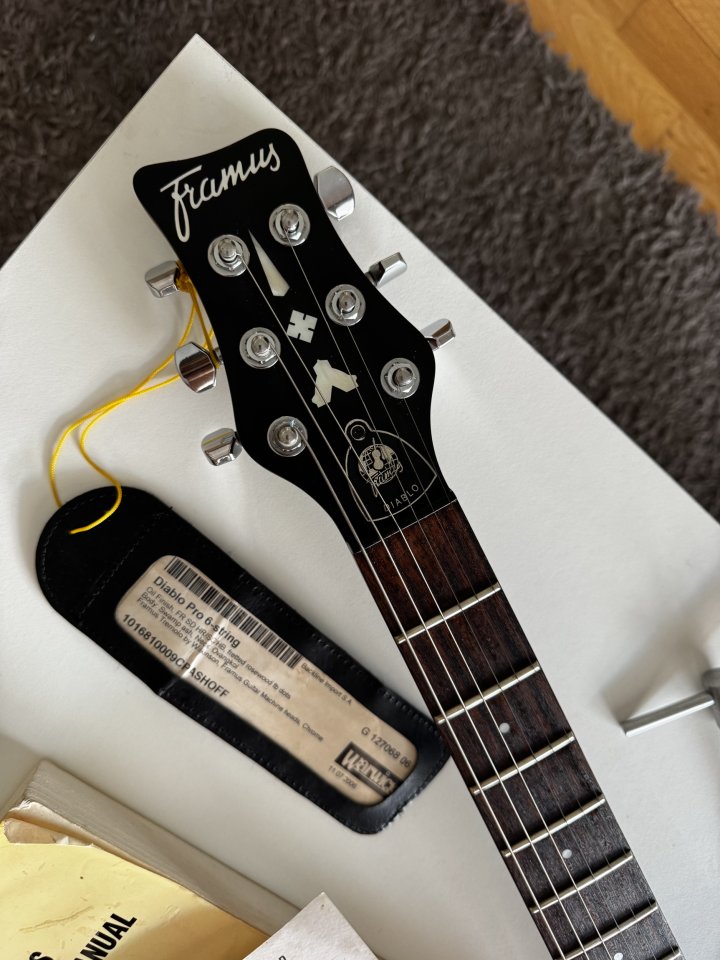 Framus Diablo Pro de segunda mano · Foto 2 de 8 · Pontevedra · 799 €
