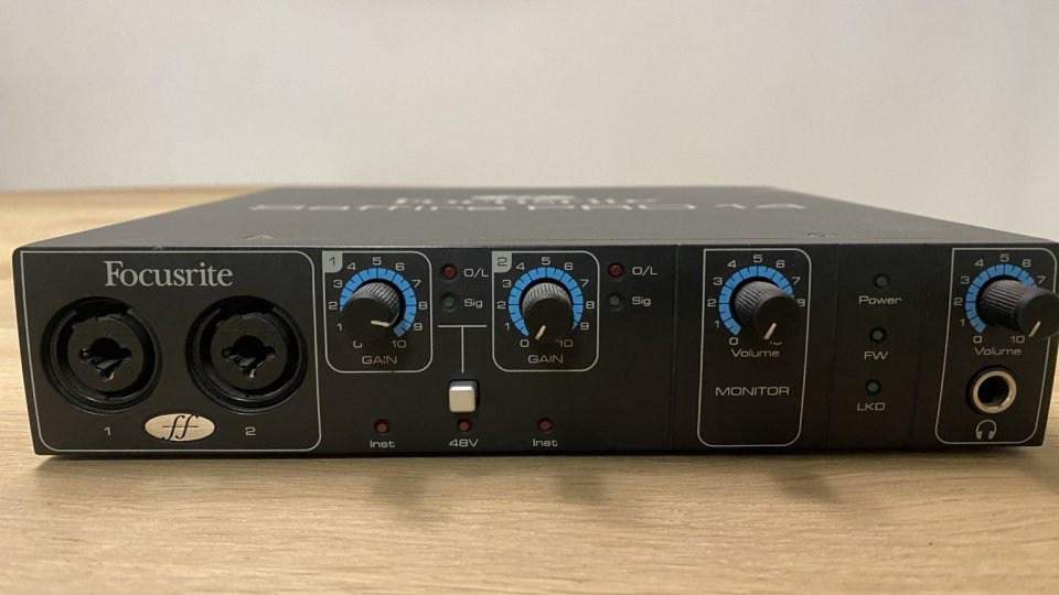 Focusrite Saffire Pro 14 interfaz de audio FireWire de segunda mano · Foto 1 de 3 · Tarragona · 65 €
