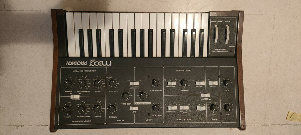 Moog Prodigy 1979