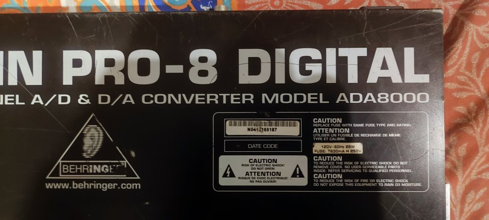 Behringer ultragain pro-8 Digital