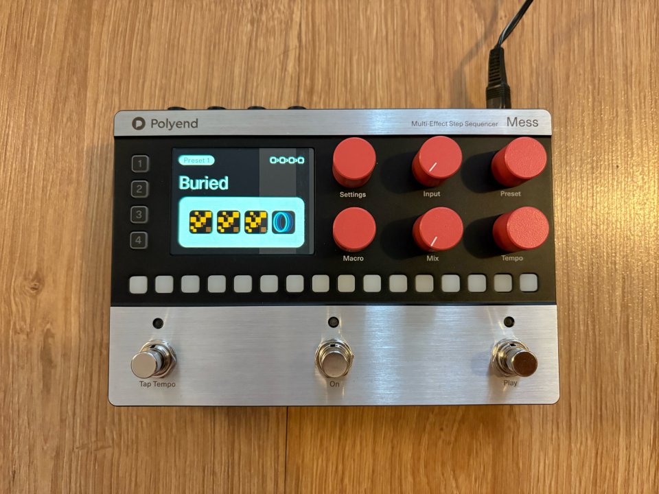 Multiefectos Polyend Mess