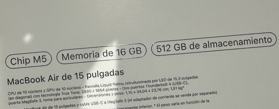 Apple MacBook Air 15" M5 16gb RAM 512gb Disco duro con 2 con 2 meses de uso de segunda mano · Foto 4 de 5 · Valencia · 1450 €