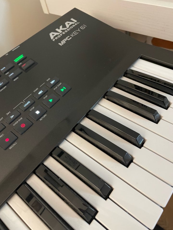 Akai MPC Key 61