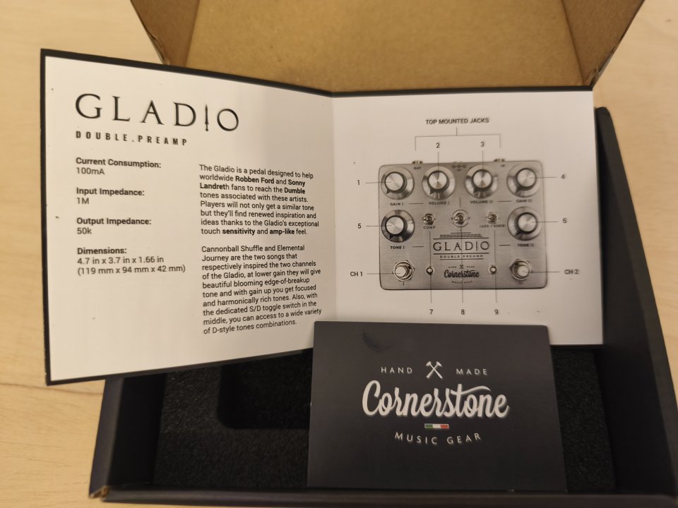 Cornestone Gladio Double preamp original de segunda mano · Foto 3 de 5 · Sevilla · 300 €