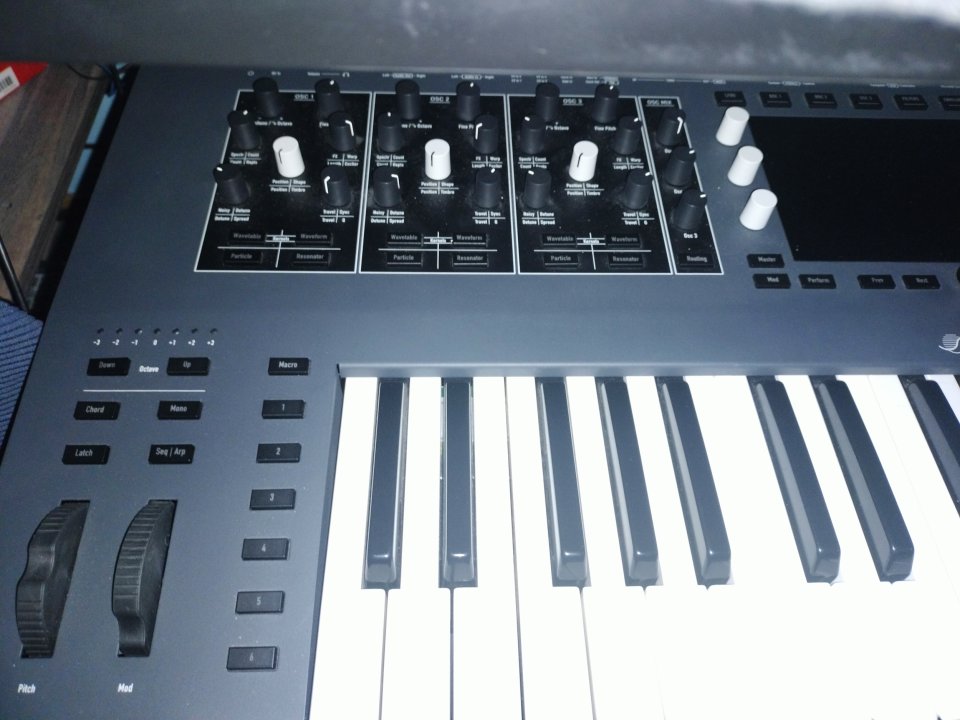 Waldorf iridium keyboard