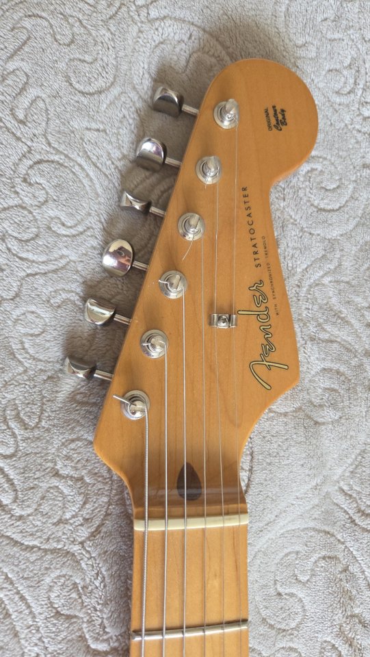 Fender classic player 50s Stratocaster de segunda mano · Foto 6 de 10 · Madrid · 690 €