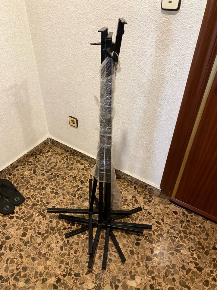 4 Soportes profesionales de acero para focos e iluminación – Fabricación artesanal de segunda mano · Foto 1 de 6 · Madrid · 180 €