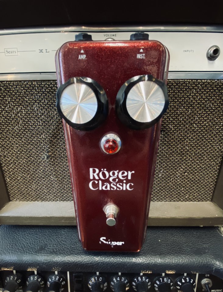Súperpedals Roger Classic Fuzz Face AC128 (VIDEO) de segunda mano · Foto 1 de 3 · Madrid · 173 €