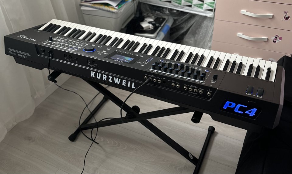 KURZWEIL PC4 88