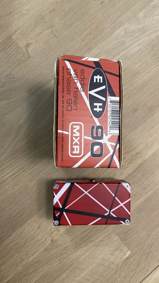 MXR EVH Phase 90 con caja original de segunda mano · Foto 3 de 3 · Tarragona · 90 €