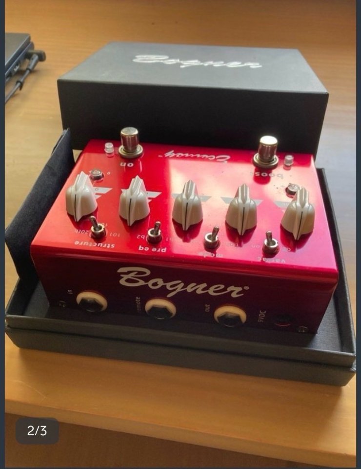 Bogner Ecstasy Red de segunda mano · Foto 2 de 3 · A Coruña · 250 €