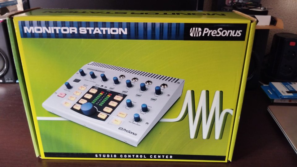 Presonus Monitor Station