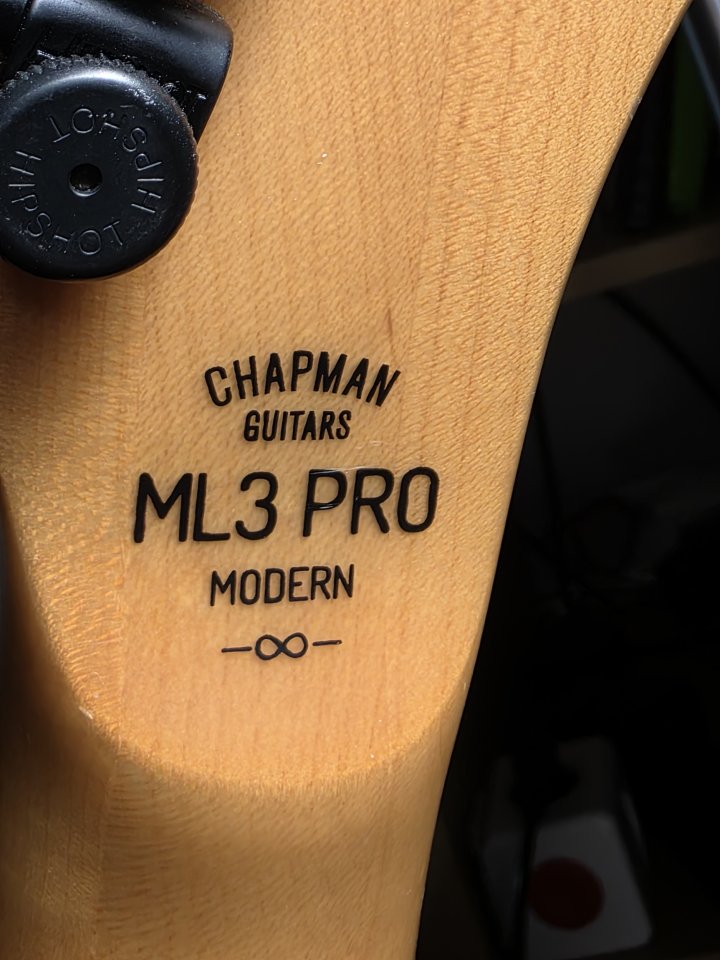 Chapman ML3 Pro Modern blanca