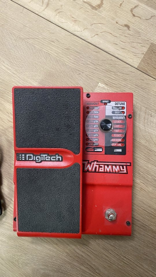DigiTech Whammy IV con fuente de alimentación Descripción de segunda mano · Foto 1 de 4 · Tarragona · 105 €