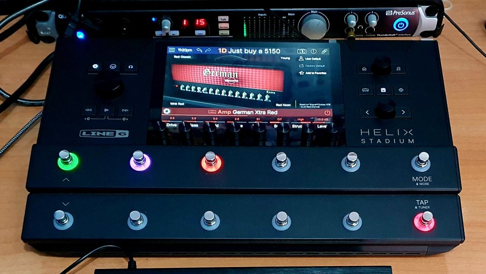 Line 6 Helix Stadium Floor de segunda mano · Foto 2 de 2 · Alicante · 1525 €