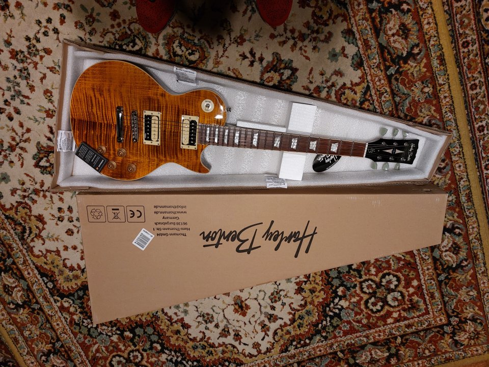 Harley benton sc 350 CAMBIO x acústica. de segunda mano · Foto 4 de 5 · Barcelona · 200 €