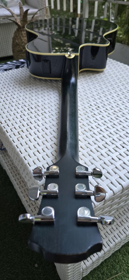 Yamaha APX500II de segunda mano · Foto 6 de 10 · Madrid · 175 €