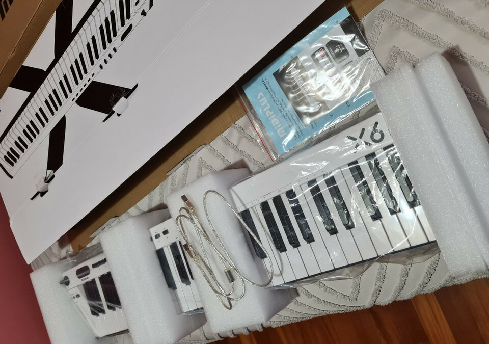 Midiplus X6 Series III Teclado Controlador MIDI 61