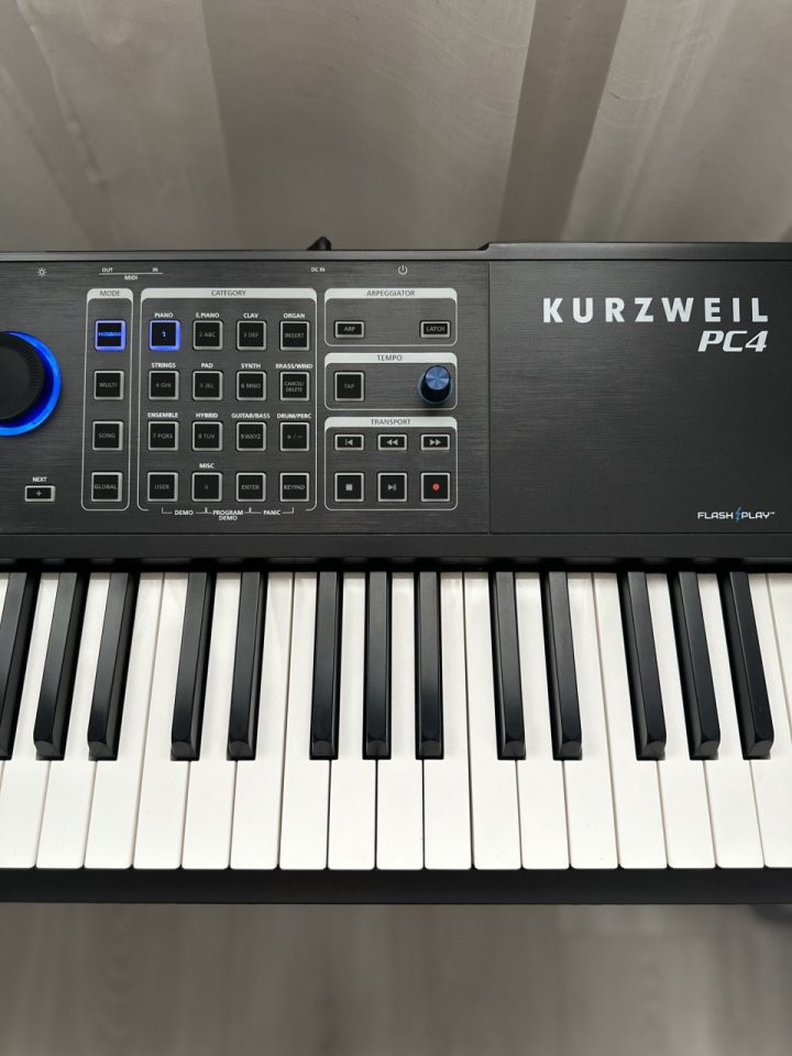 KURZWEIL PC4 88