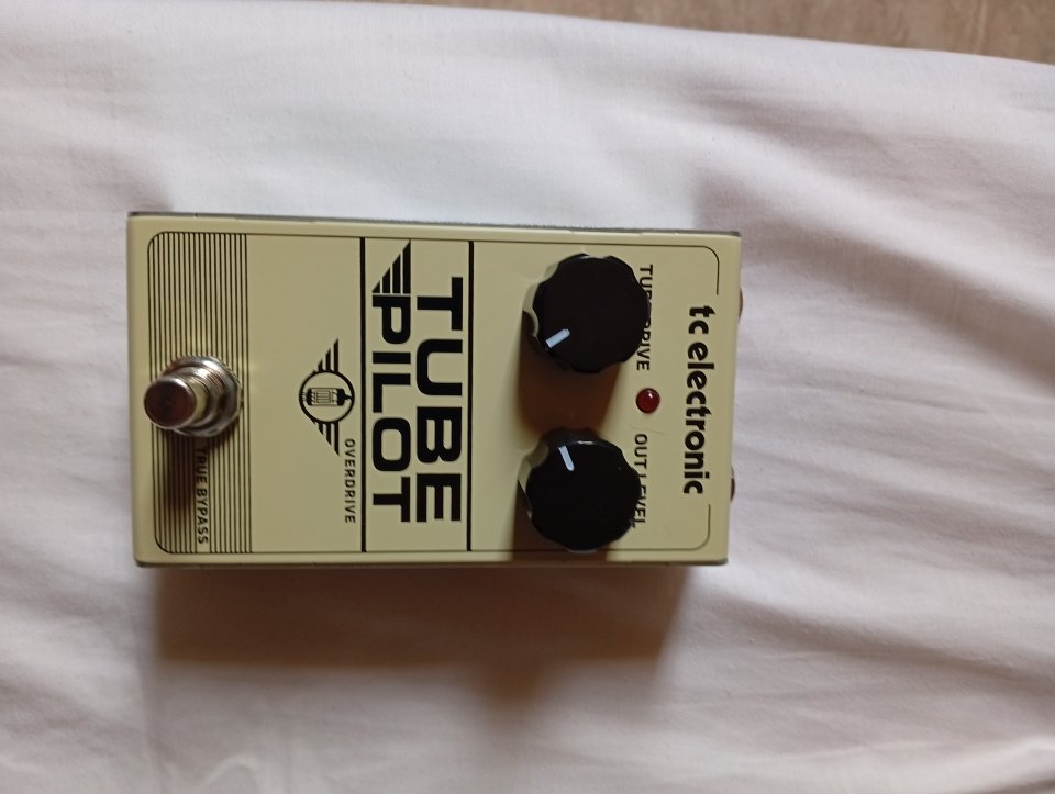 Overdrive a válvula TC electronics tube pilot