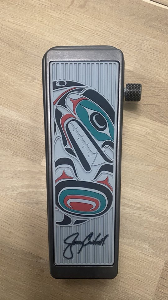 Dunlop Jerry Cantrell Cry Baby Wah Signature de segunda mano · Foto 3 de 3 · Tarragona · 190 €