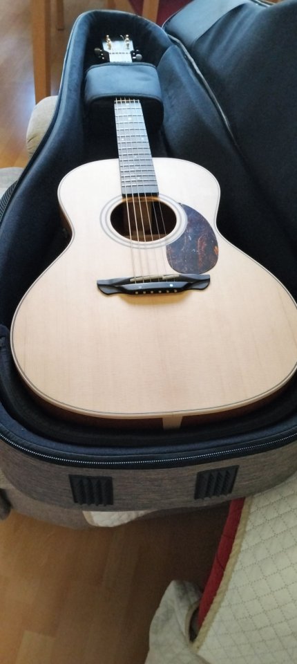 Guitarra Acústica Alhambra A00-SkSp E9 de segunda mano · Foto 2 de 10 · SC Tenerife · 1550 €