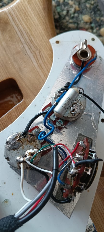 Guitarra Aria Pro II RS series de segunda mano · Foto 4 de 10 · Madrid · 200 €