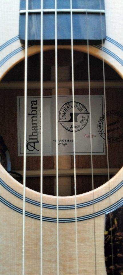 Guitarra Acústica Alhambra A00-SkSp E9 de segunda mano · Foto 4 de 10 · SC Tenerife · 1550 €