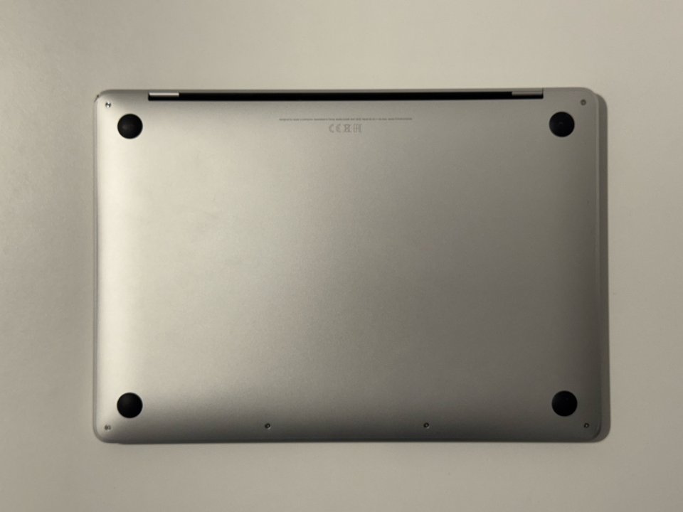 MacBook Pro M1 2020 500GB (pantalla a reparar)