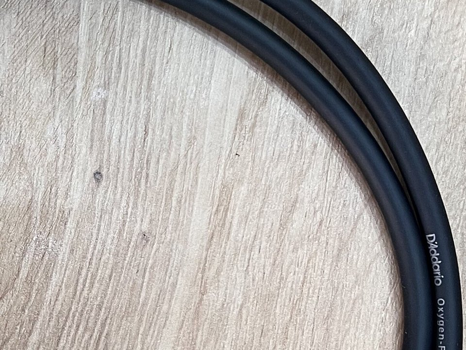 Lote de cables de guitarra eléctrica de segunda mano · Foto 2 de 2 · Valencia · 12 €