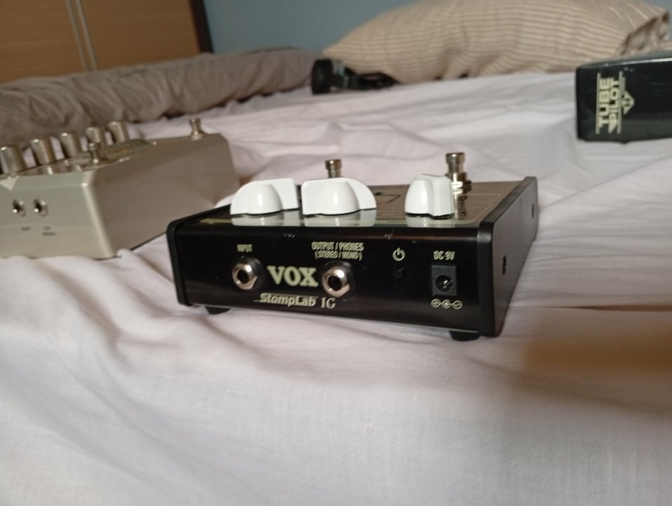Previo Vox Stomplab 1g, multiamplis, multiefectos...