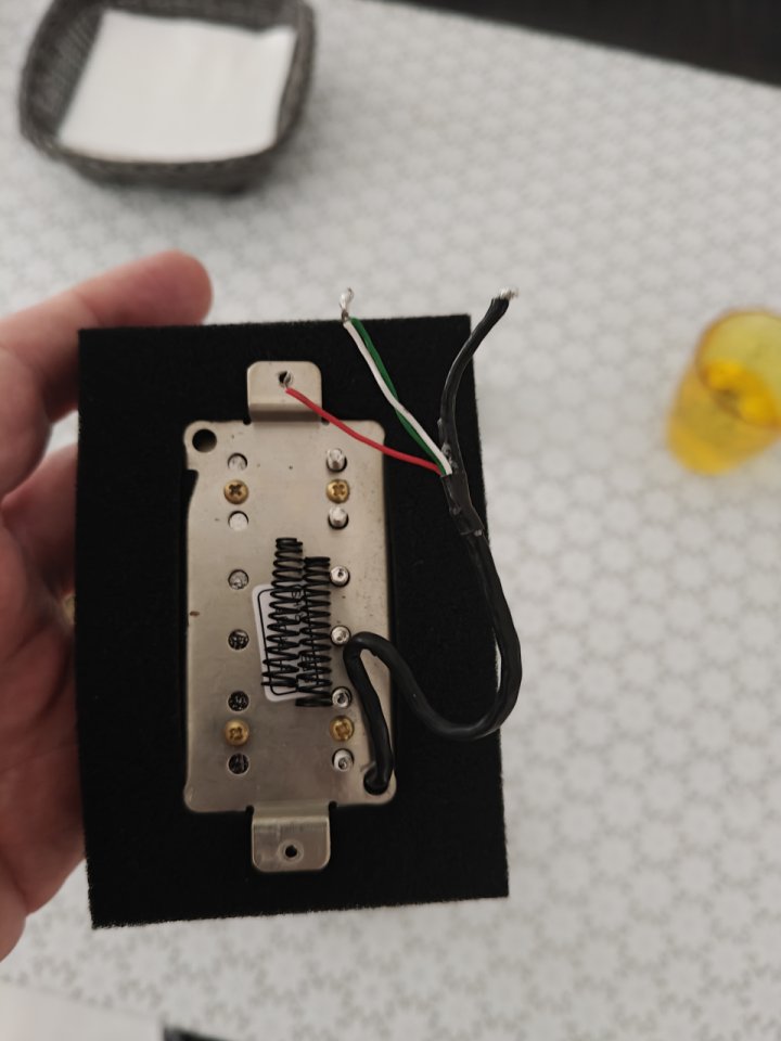 Pastilla Sire Larry Carlton S7 HB