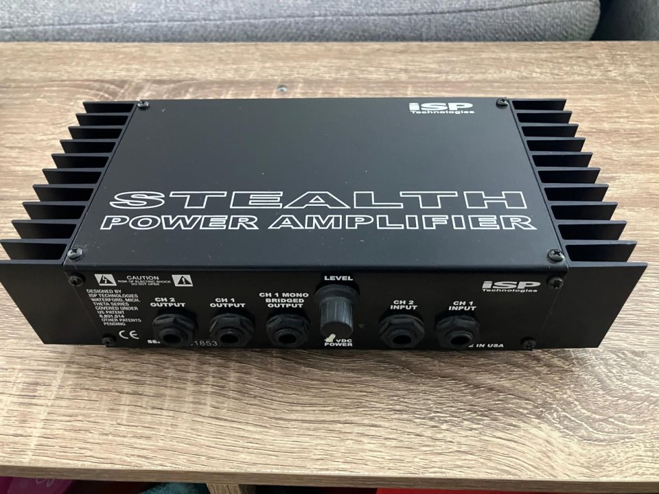 ISP Technologies Stealth Pro amplificator etapa de potencia 2 canales de segunda mano · Foto 1 de 3 · Madrid · 260 €