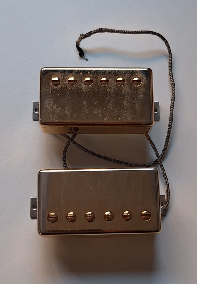 Set de pastillas Gibson 490R + 498T doradas de segunda mano · Foto 1 de 2 · Madrid · 180 €