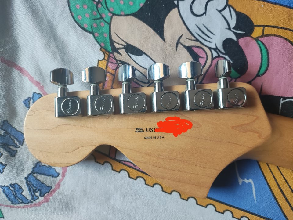 Fender Stratocaster American Special de segunda mano · Foto 7 de 7 · Barcelona · 1050 €