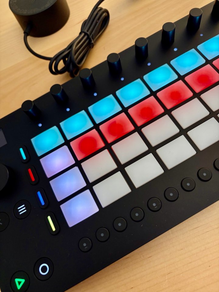 Ableton Move de segunda mano · Foto 1 de 9 · Barcelona · 400 €