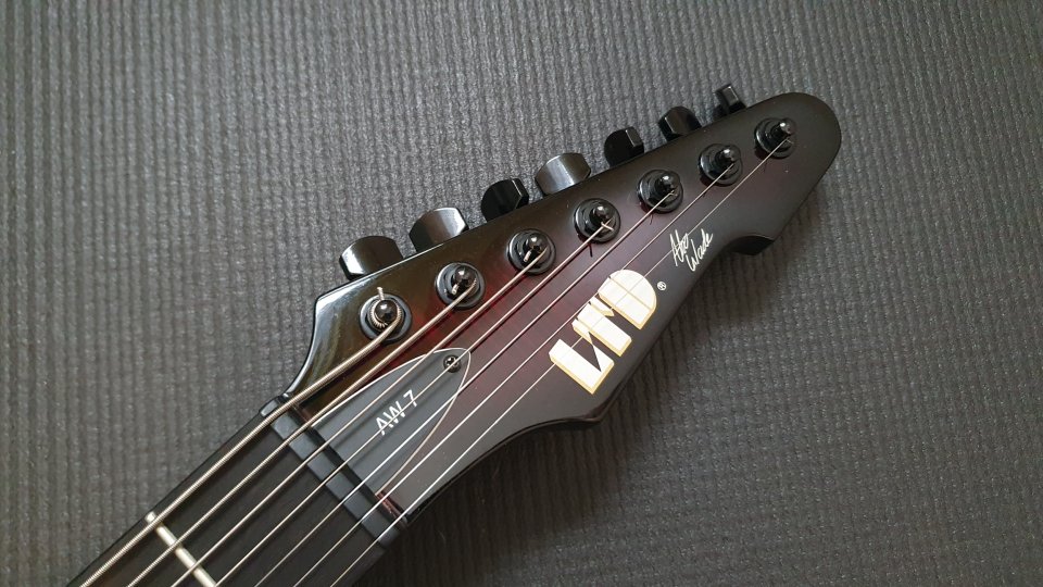 ESP LTD AW-7 Alex Wade Signature Blood Red Sunburst 7 cuerdas de segunda mano · Foto 4 de 6 · Alicante · 900 €