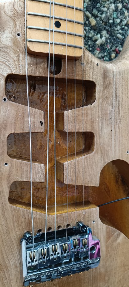 Guitarra Aria Pro II RS series de segunda mano · Foto 9 de 10 · Madrid · 200 €