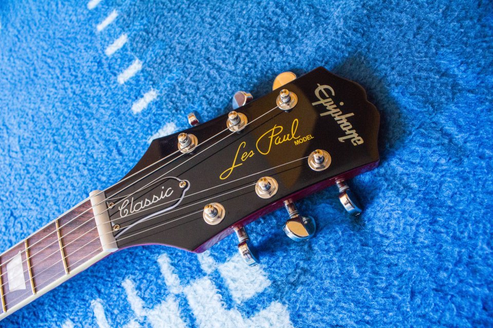 Guitarra Epiphone Les Paul Classic + estuche de segunda mano · Foto 4 de 9 · Madrid · 450 €